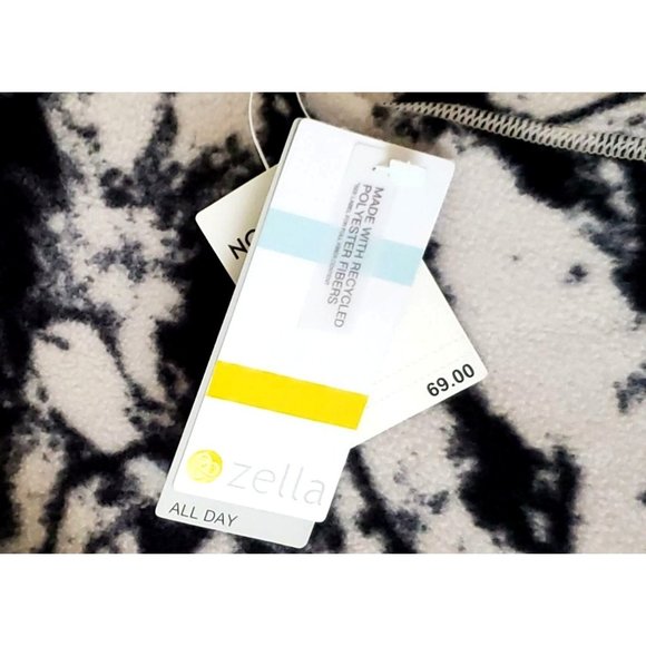 Zella NWT Cozy Up Polar Fleece Recycled Polyester Hoodie Thumbholes Kanga Pocket - Picture 7 of 11